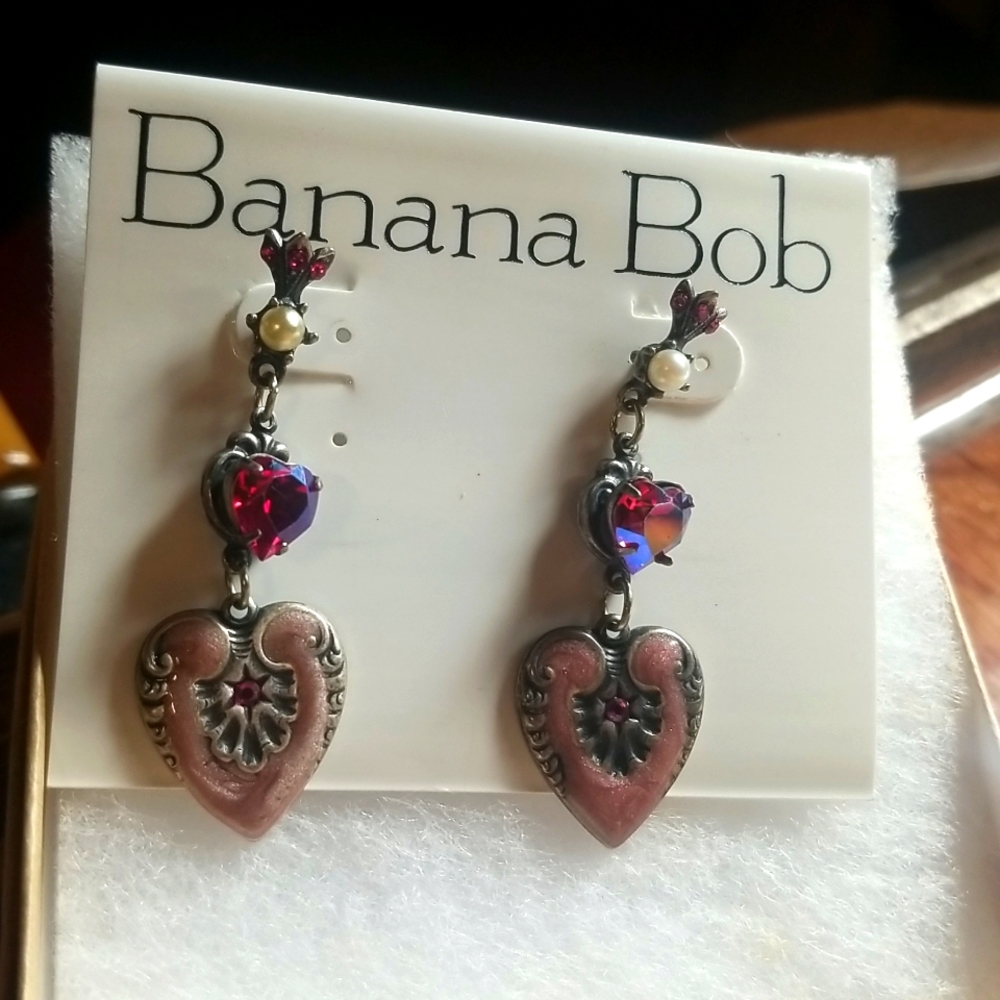 Vintage banana bob earrings
